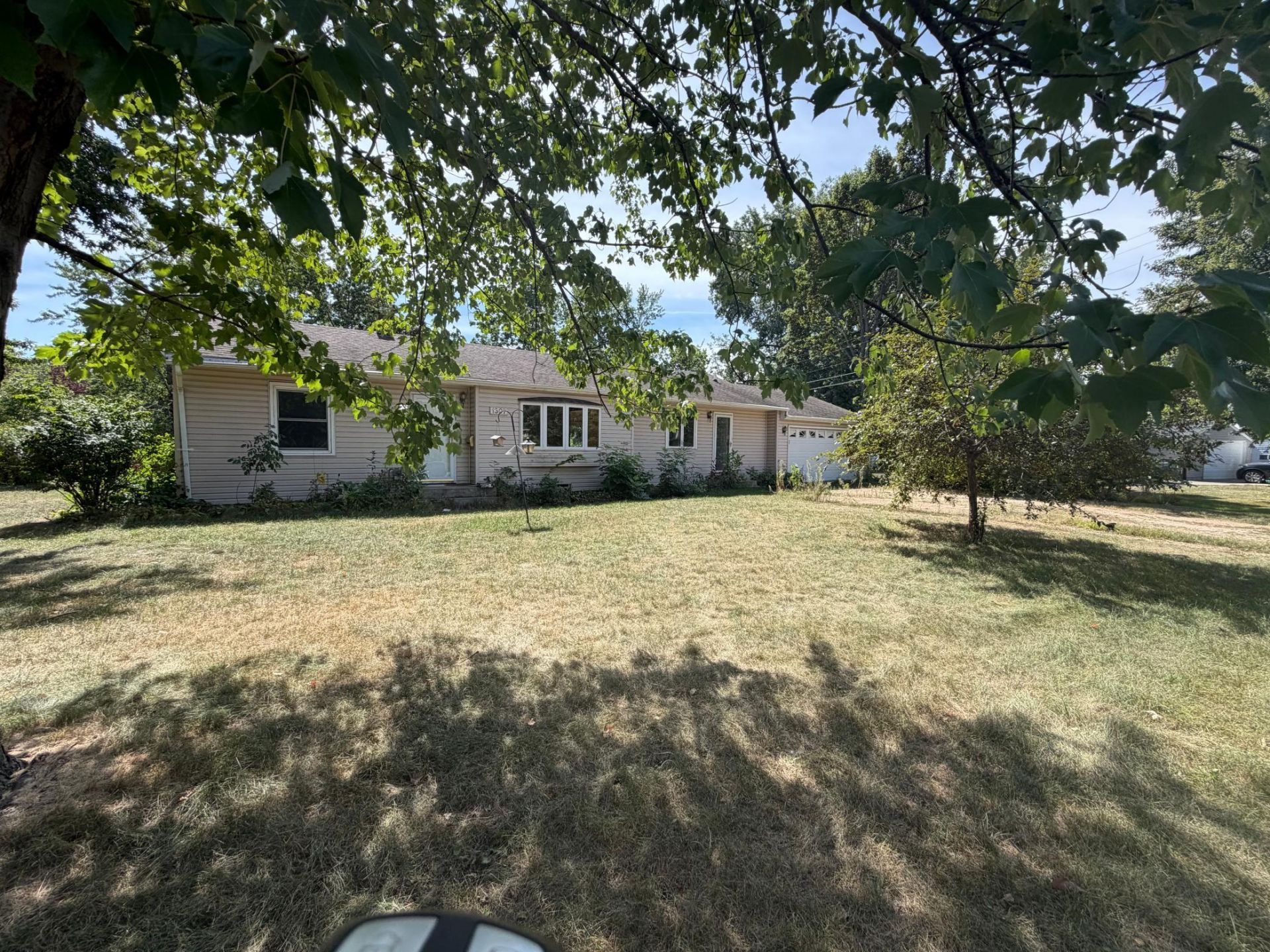 1307 Park Road, Bloomington, MN 55425 Main Photo