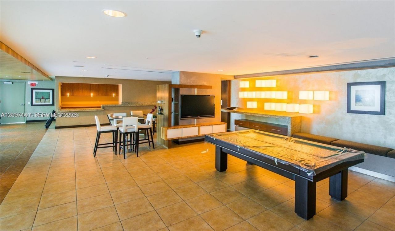 60 SW 13th St , Unit 3606, Miami, FL 33130 Photo