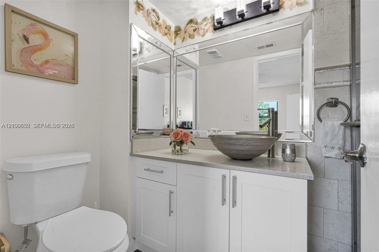7142 Golf Colony Ct, Unit 206, Lake Worth, FL 33467 Photo