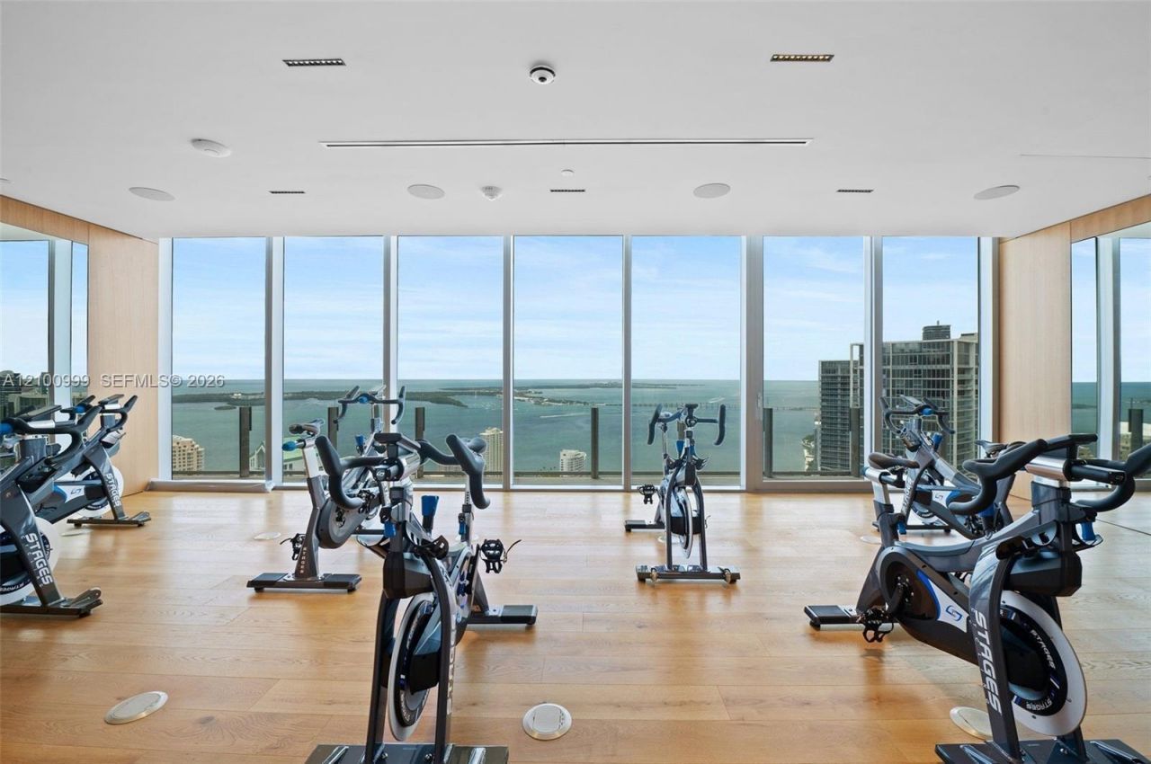 300 Biscayne Boulevard Way , Unit 506E, Miami, FL 33131 Photo