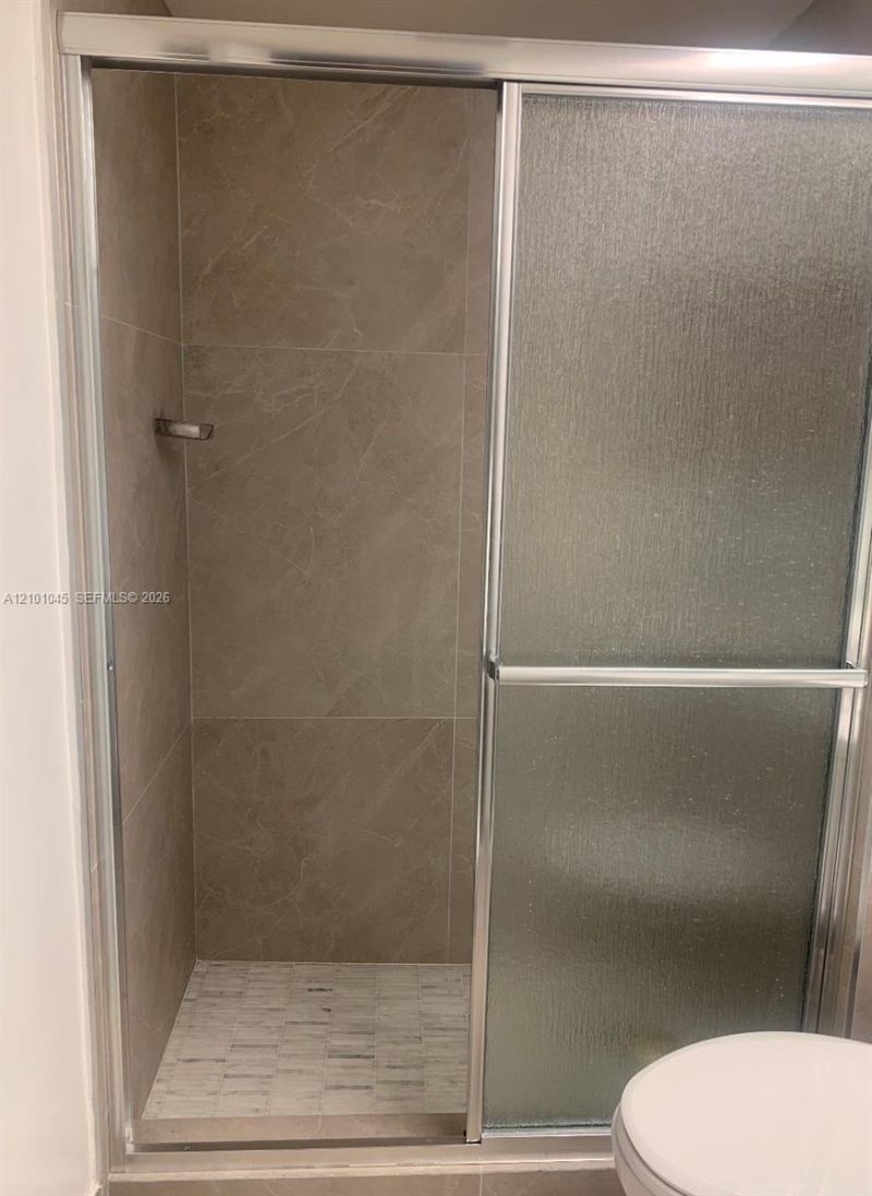 300 Berkley Rd, Unit 312, Hollywood, FL 33024 Photo