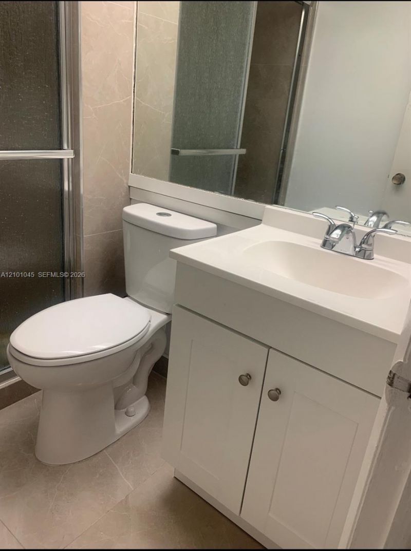 300 Berkley Rd, Unit 312, Hollywood, FL 33024 Photo