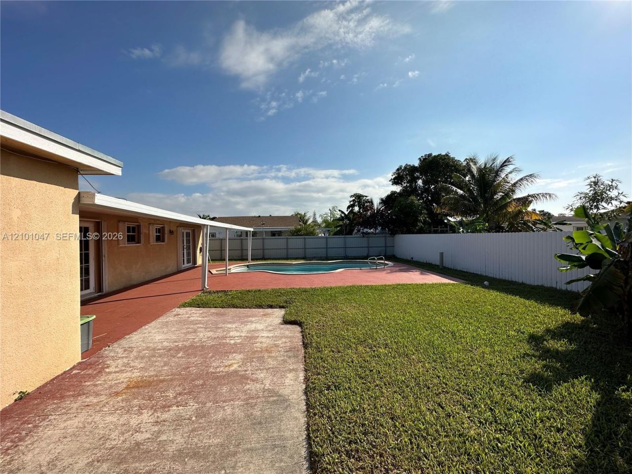 112 NE 206th Ter, Miami Gardens, FL 33179 Photo