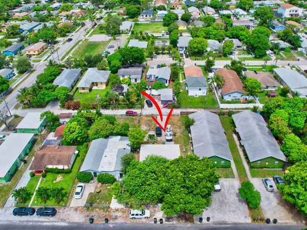 134 SW 10TH Avenue, Delray Beach, FL 33444