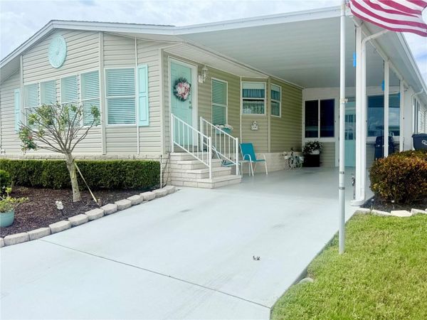 8713 E 28TH AVENUE, PALMETTO, FL 34221