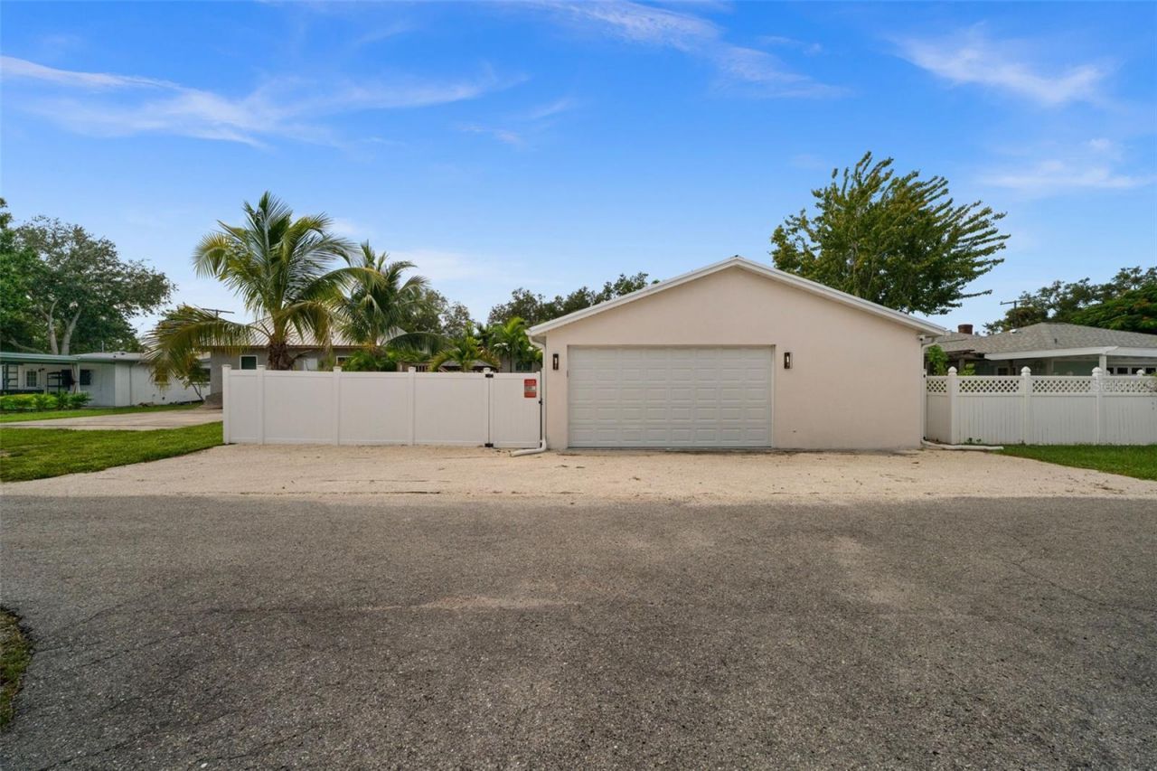 2718 4th Avenue W, Bradenton, FL 34205 Photo