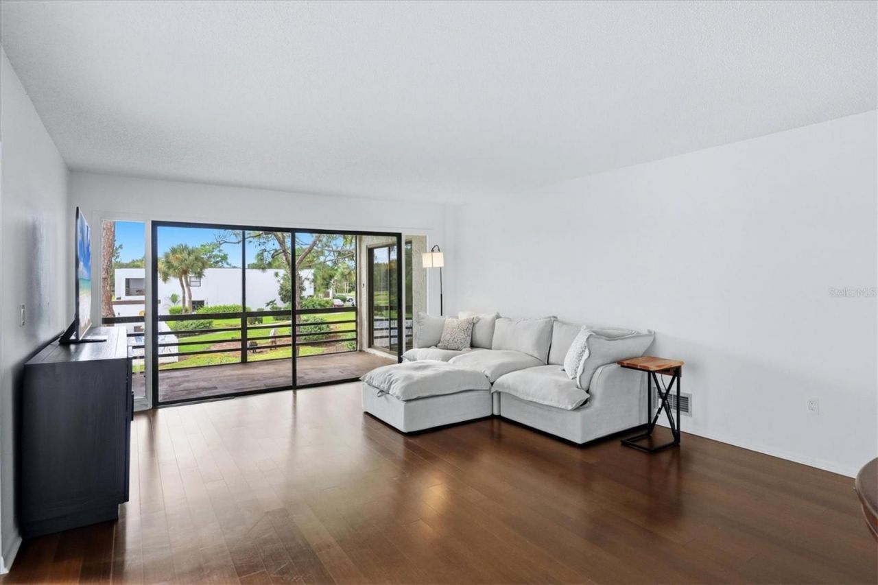 5030 Marsh Field Road, Unit 22, Sarasota, FL 34235 Photo