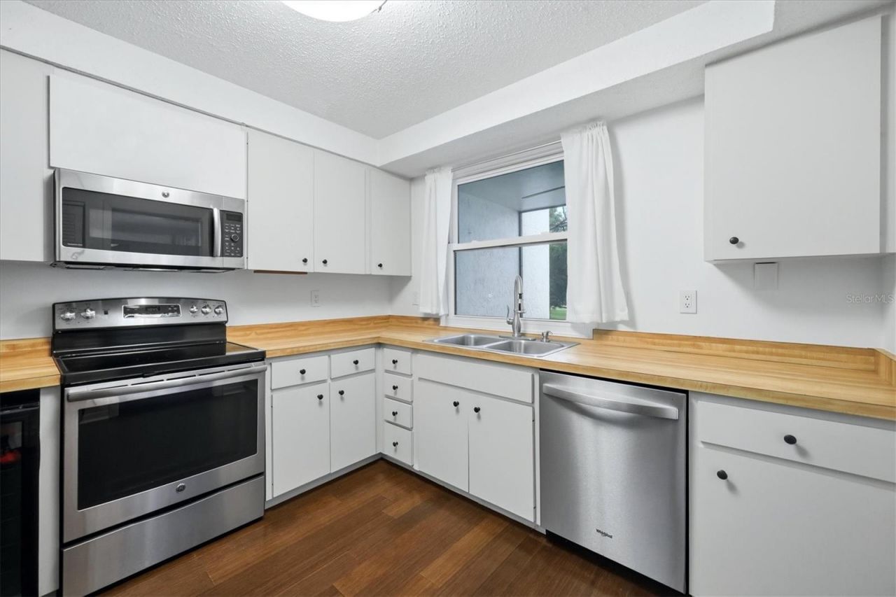 5030 Marsh Field Road, Unit 22, Sarasota, FL 34235 Photo