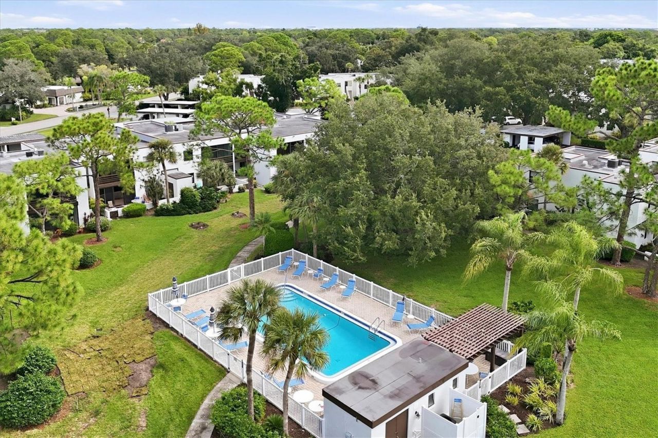 5030 Marsh Field Road, Unit 22, Sarasota, FL 34235 Photo