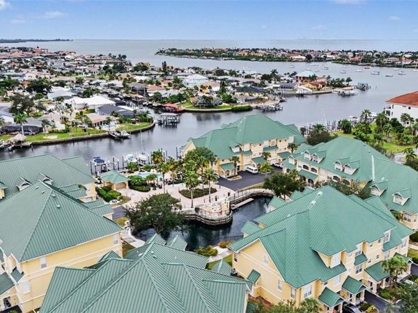 6301 SUNSET BAY CIRCLE, APOLLO BEACH, FL 33572