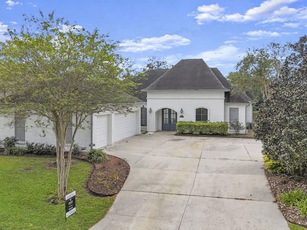 21287 Waterfront East Dr, Maurepas, LA 70449