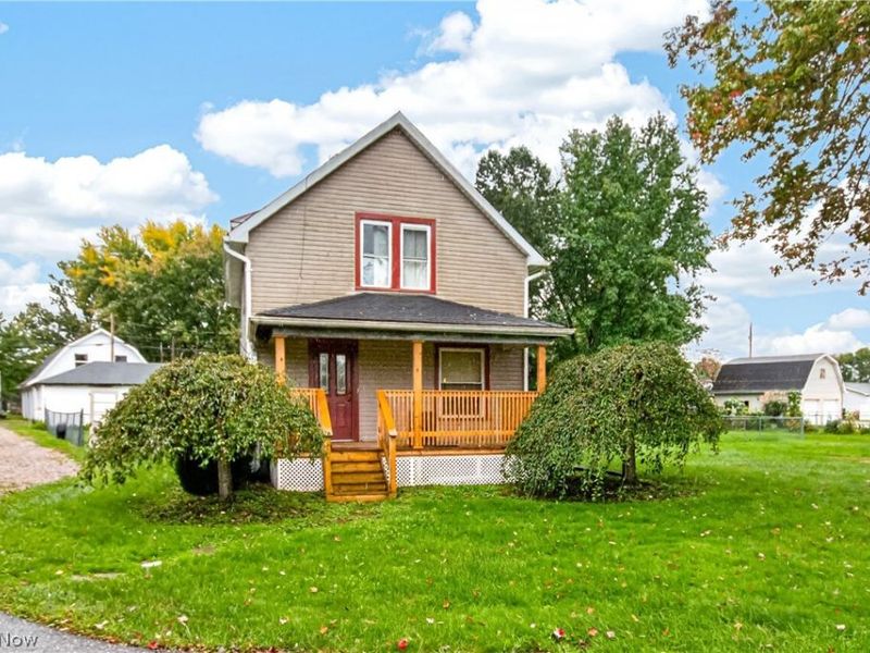 1950 Carolina Street NW, Dover, OH 44622 Photo 2