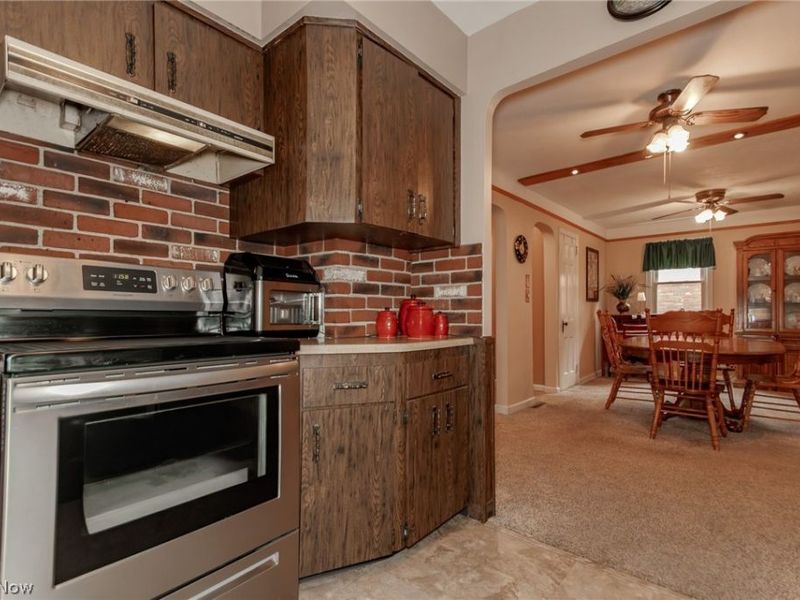 28618 Gilchrist Drive, Willowick, OH 44095 Photo 18