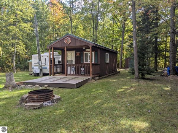 7579 Pine, Hale, MI 48739