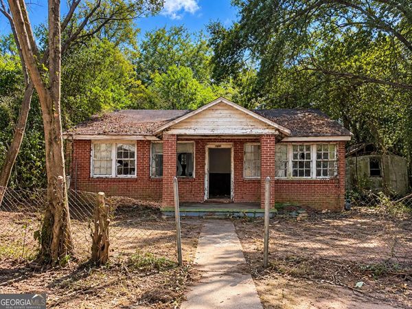 1074 Burke Street, Macon, GA 31206