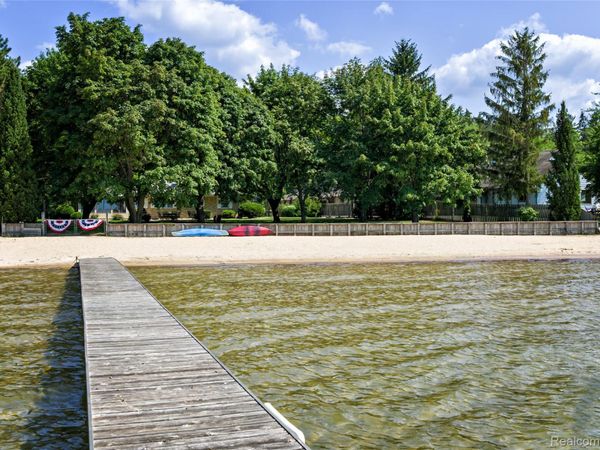 1486 S Lakeshore Drive, Lake, Mi 49651