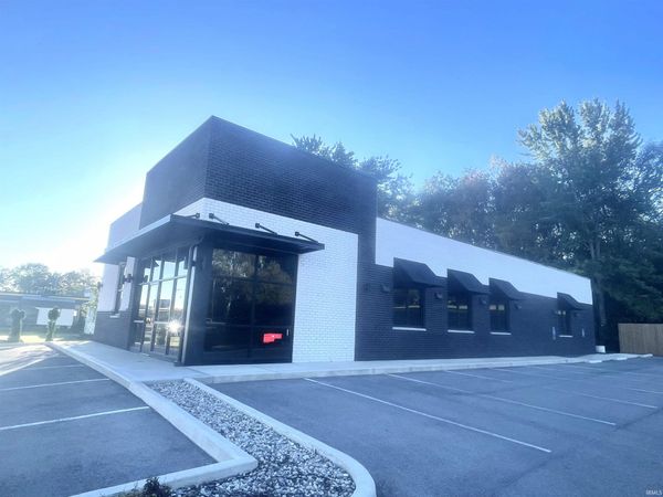 3727 E Market Street, Logansport, IN 46947