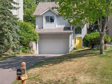 4626 Kildare Road, Mound, MN 55364