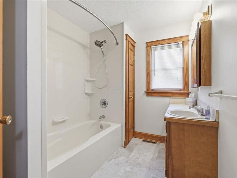 7522 Martinsburg Road, Mount Vernon, OH 43050 Photo 26