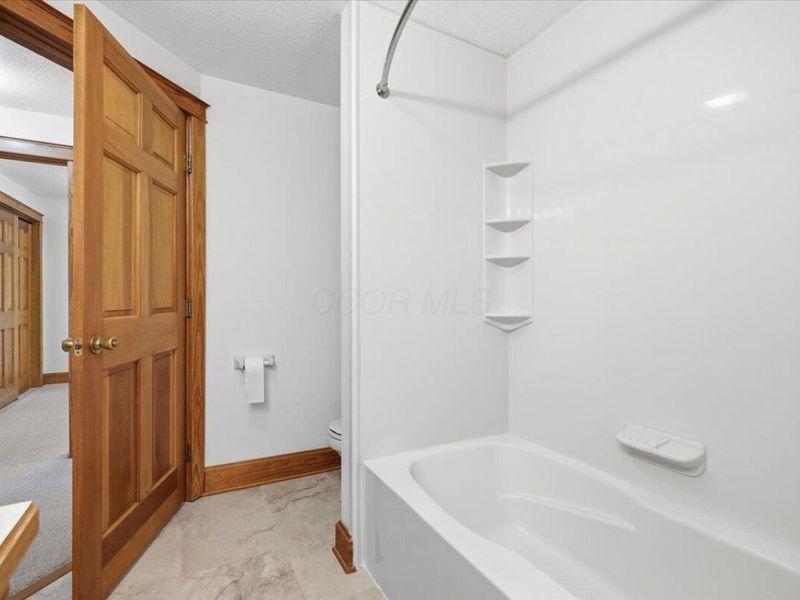 7522 Martinsburg Road, Mount Vernon, OH 43050 Photo 27
