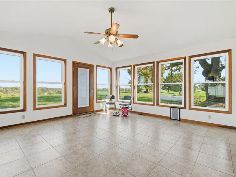 7522 Martinsburg Road, Mount Vernon, OH 43050 Photo 7