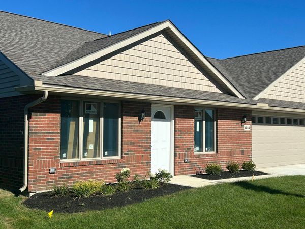 1215 Ashford Drive , Marysville, OH 43040