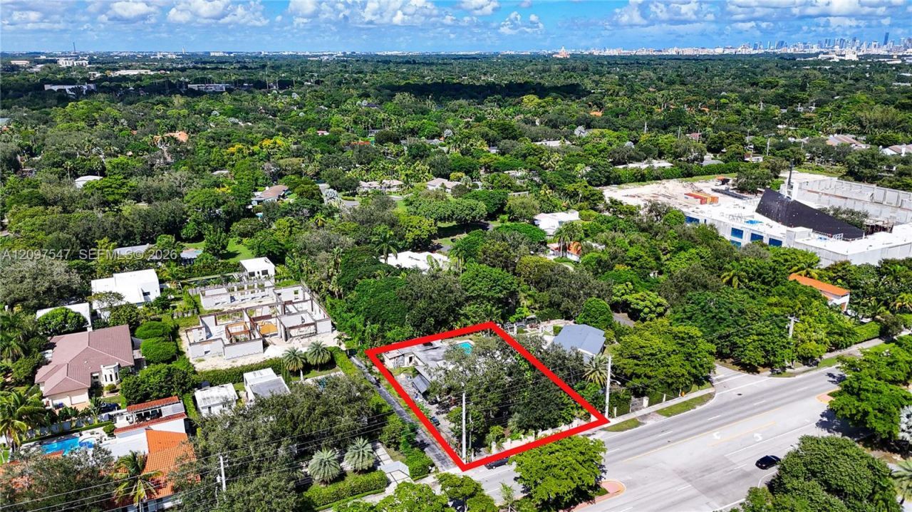 6851 Sunset Dr , South Miami, FL 33143 Photo