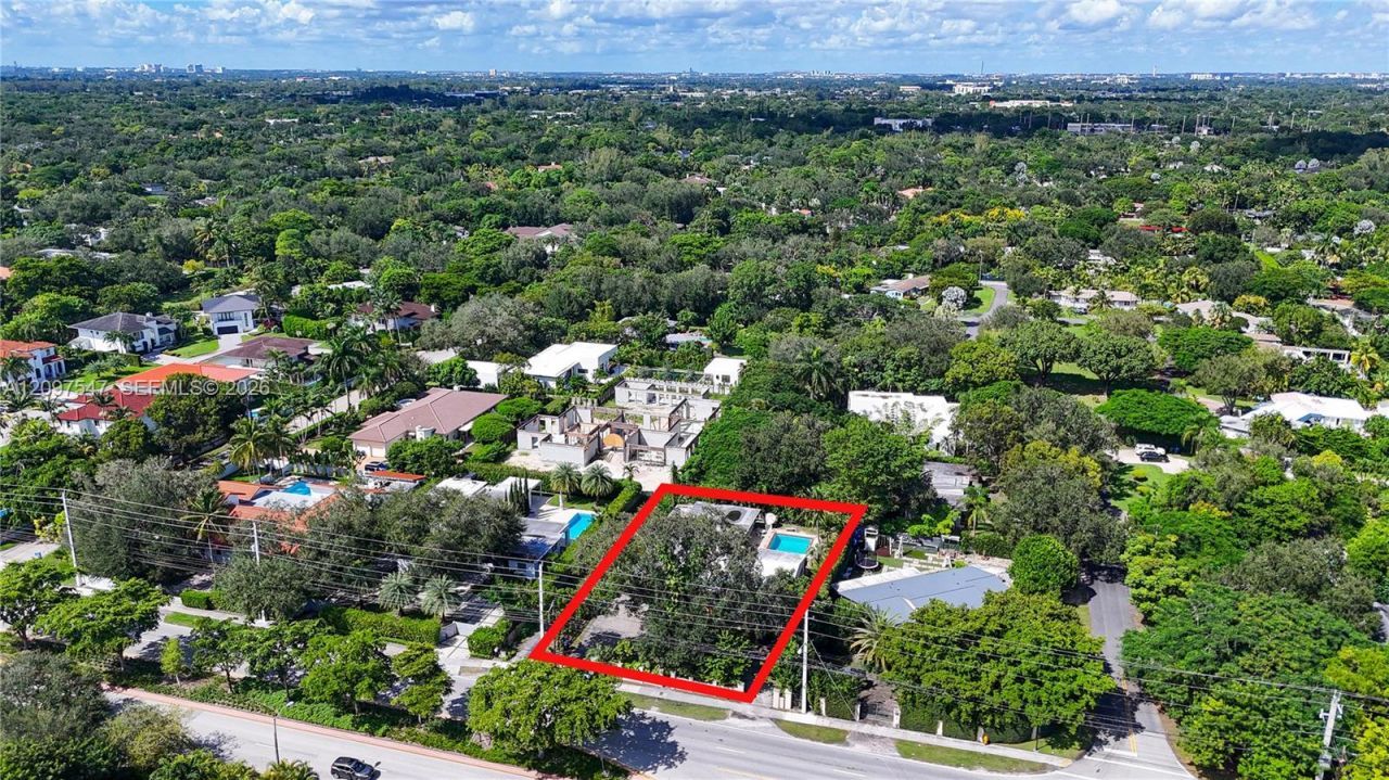 6851 Sunset Dr , South Miami, FL 33143 Photo