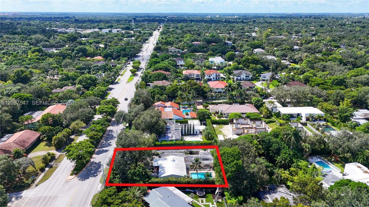 6851 Sunset Dr , South Miami, FL 33143 Photo