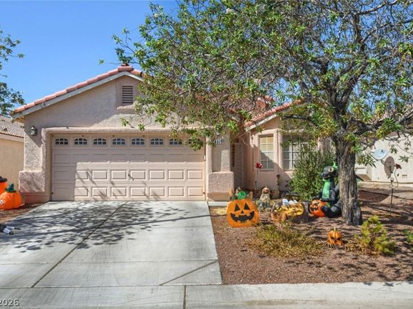 6079 Dover Dove Court, North Las Vegas, NV 89081