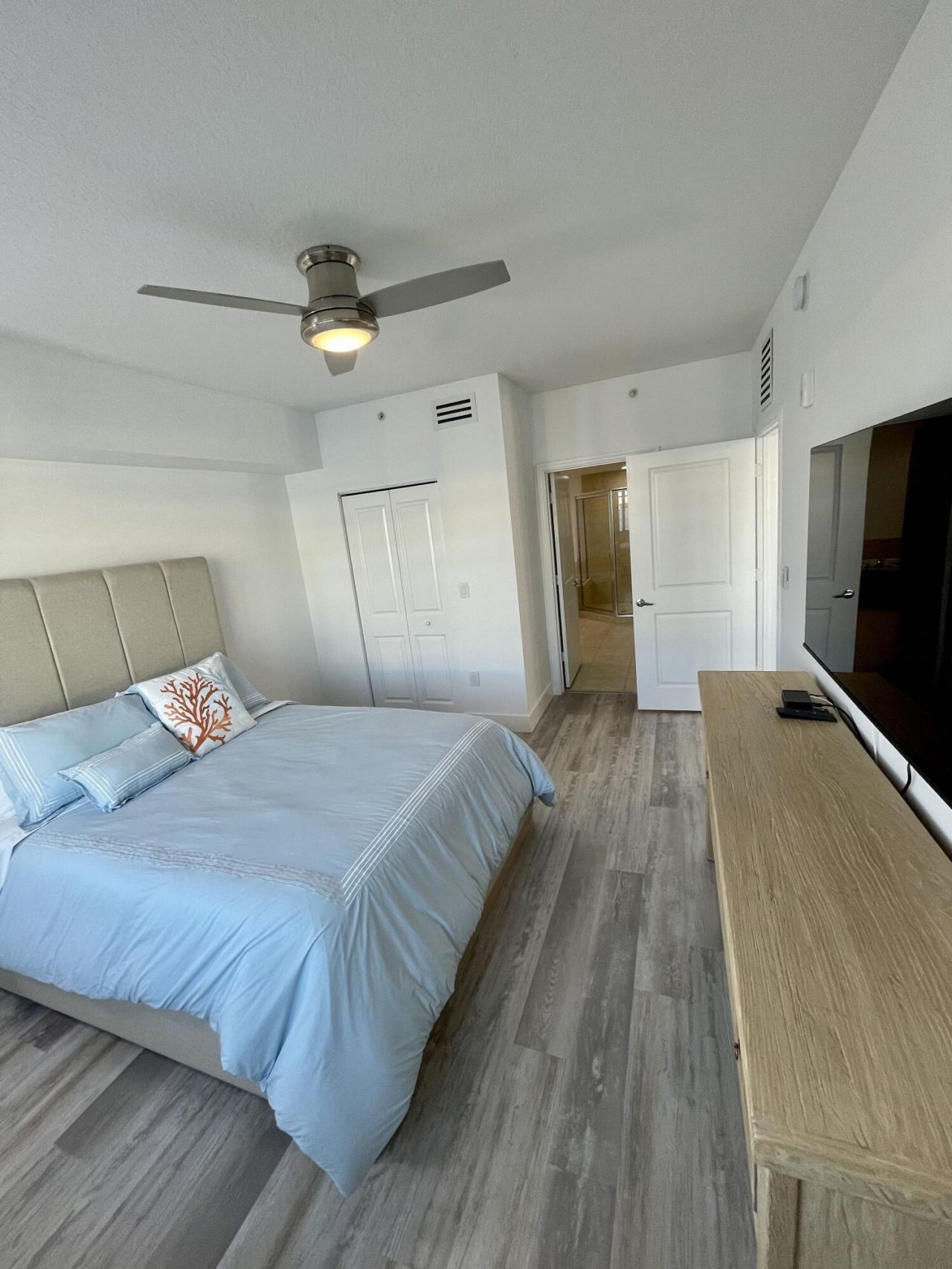415 NW Flagler Avenue, Stuart, FL 34994 Photo