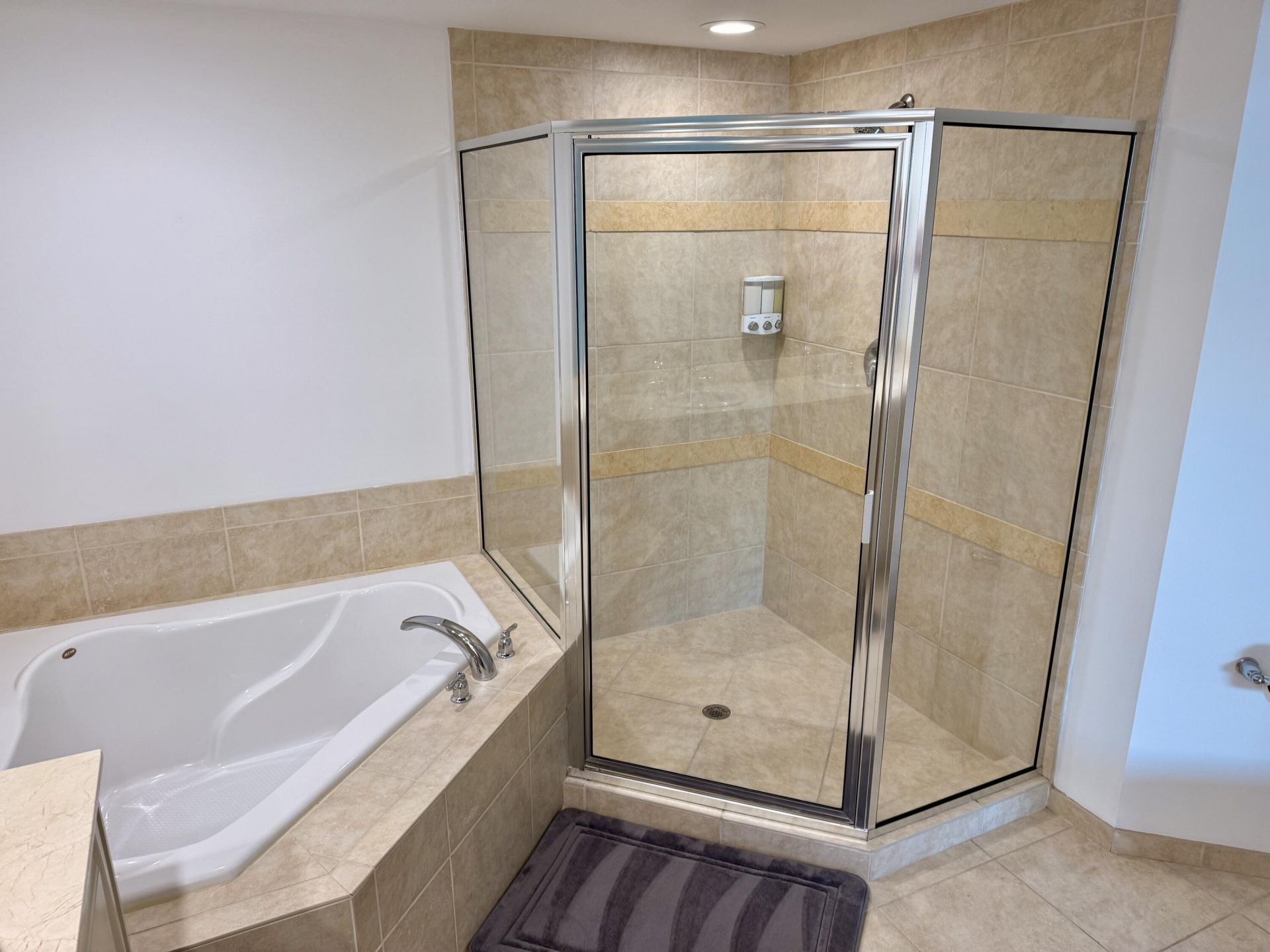 415 NW Flagler Avenue, Stuart, FL 34994 Photo