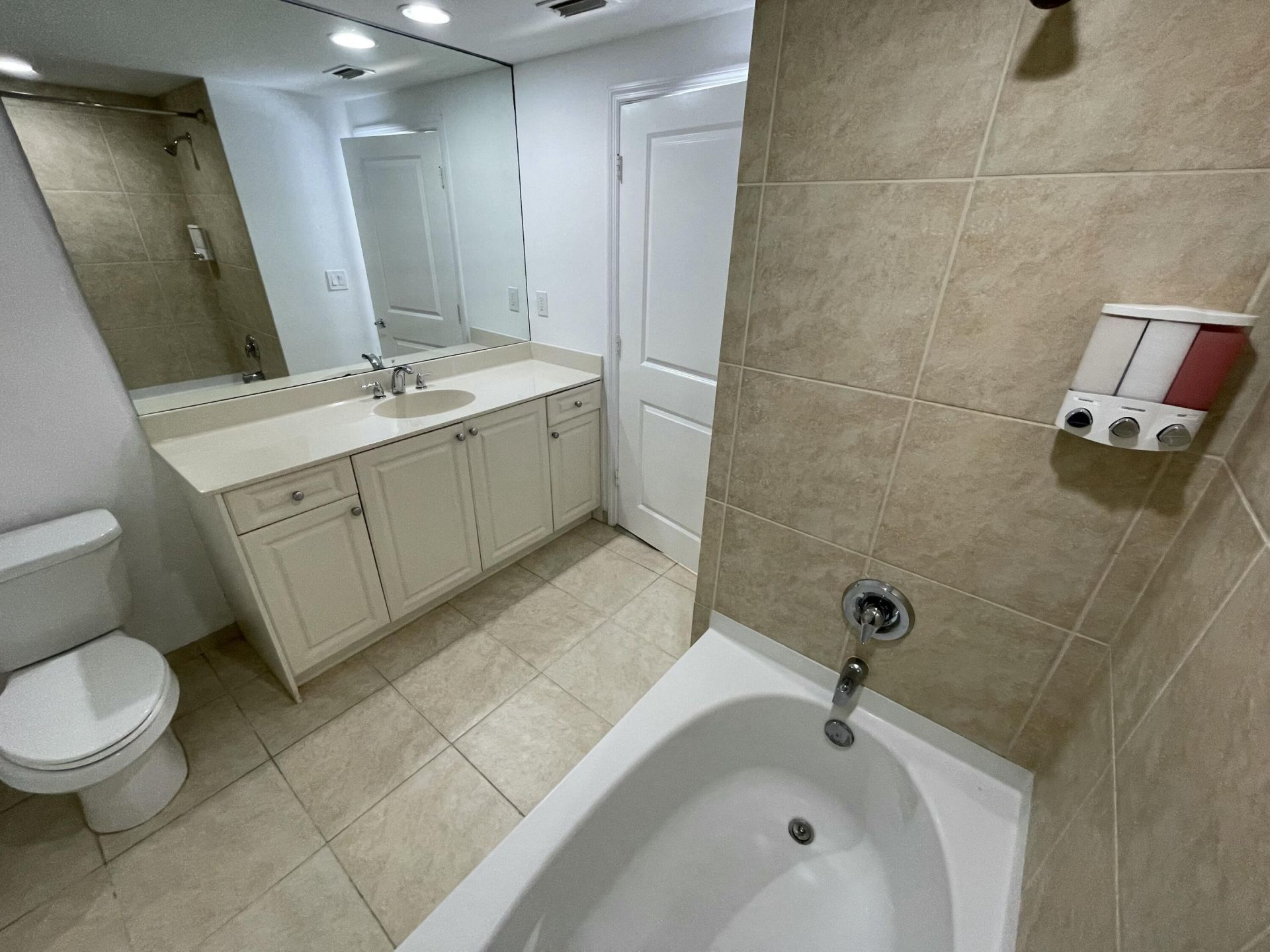 415 NW Flagler Avenue, Stuart, FL 34994 Photo