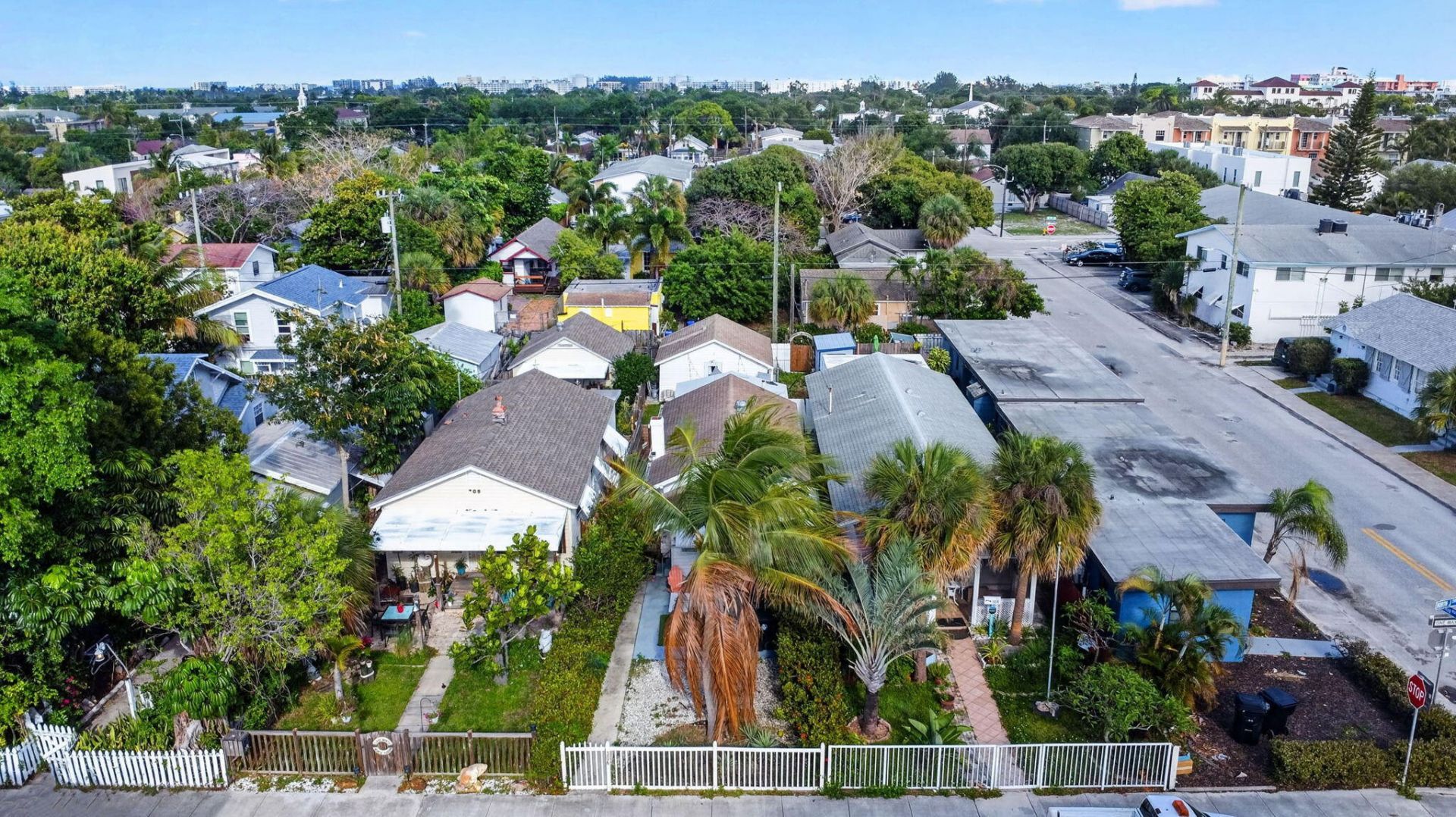 306 N J Street, Lake Worth Beach, FL 33460 Photo