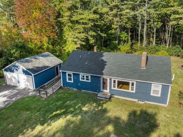 137 Bayview Road, Nobleboro, ME 04555