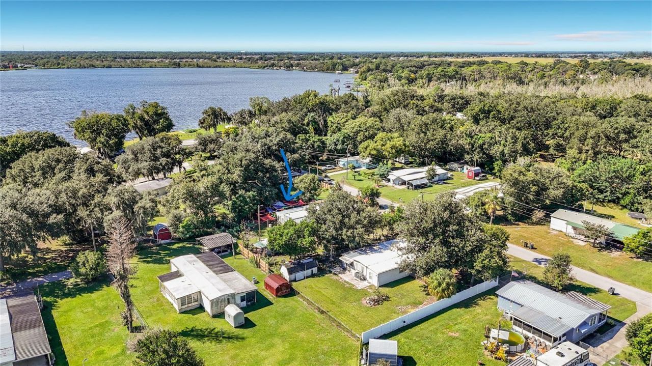 1726 Flint Drive, Auburndale, FL 33823 Photo