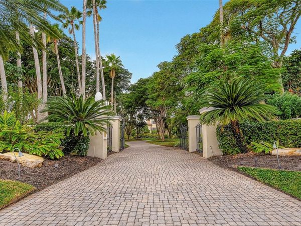 1083 WESTWAY DRIVE, SARASOTA, FL 34236