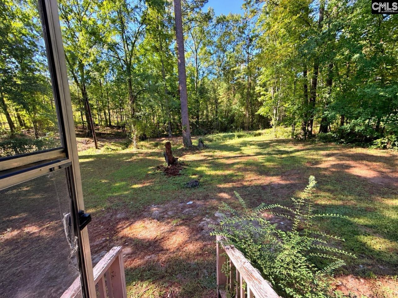 943 Sandpiper Ln  Photo 12