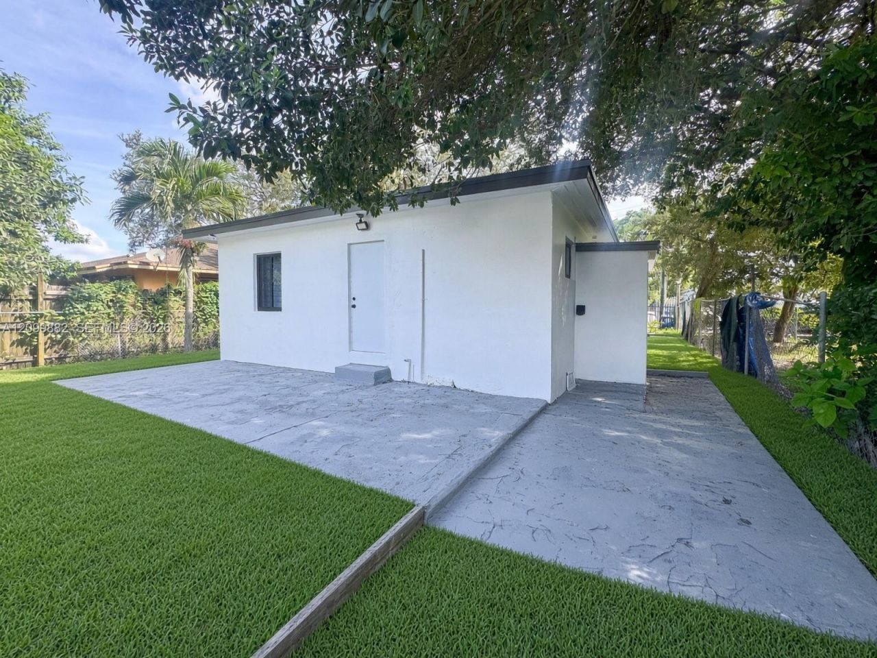 1427 NW 69th Ter , Miami, FL 33147 Photo