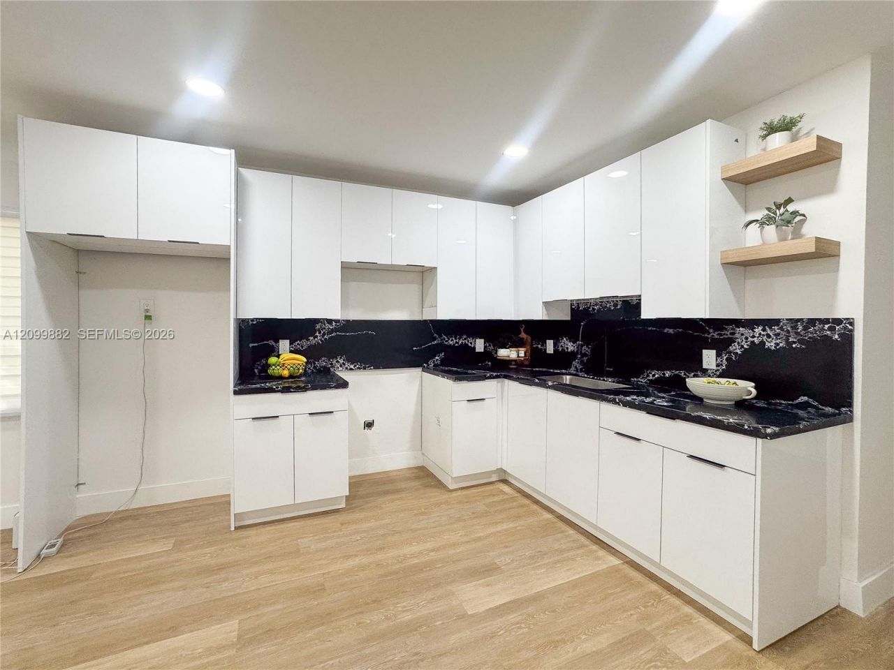 1427 NW 69th Ter , Miami, FL 33147 Photo