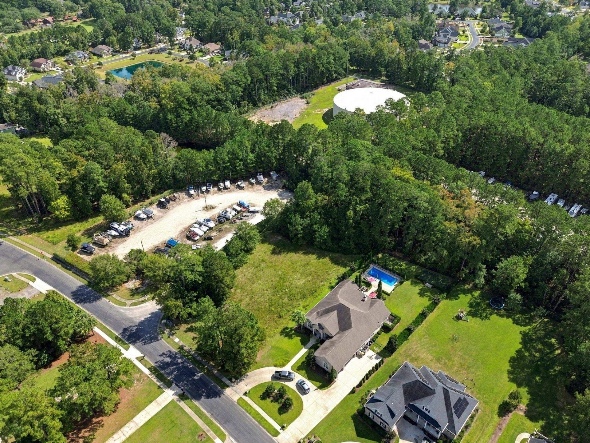 367 Chamberlain Rd. Photo 7