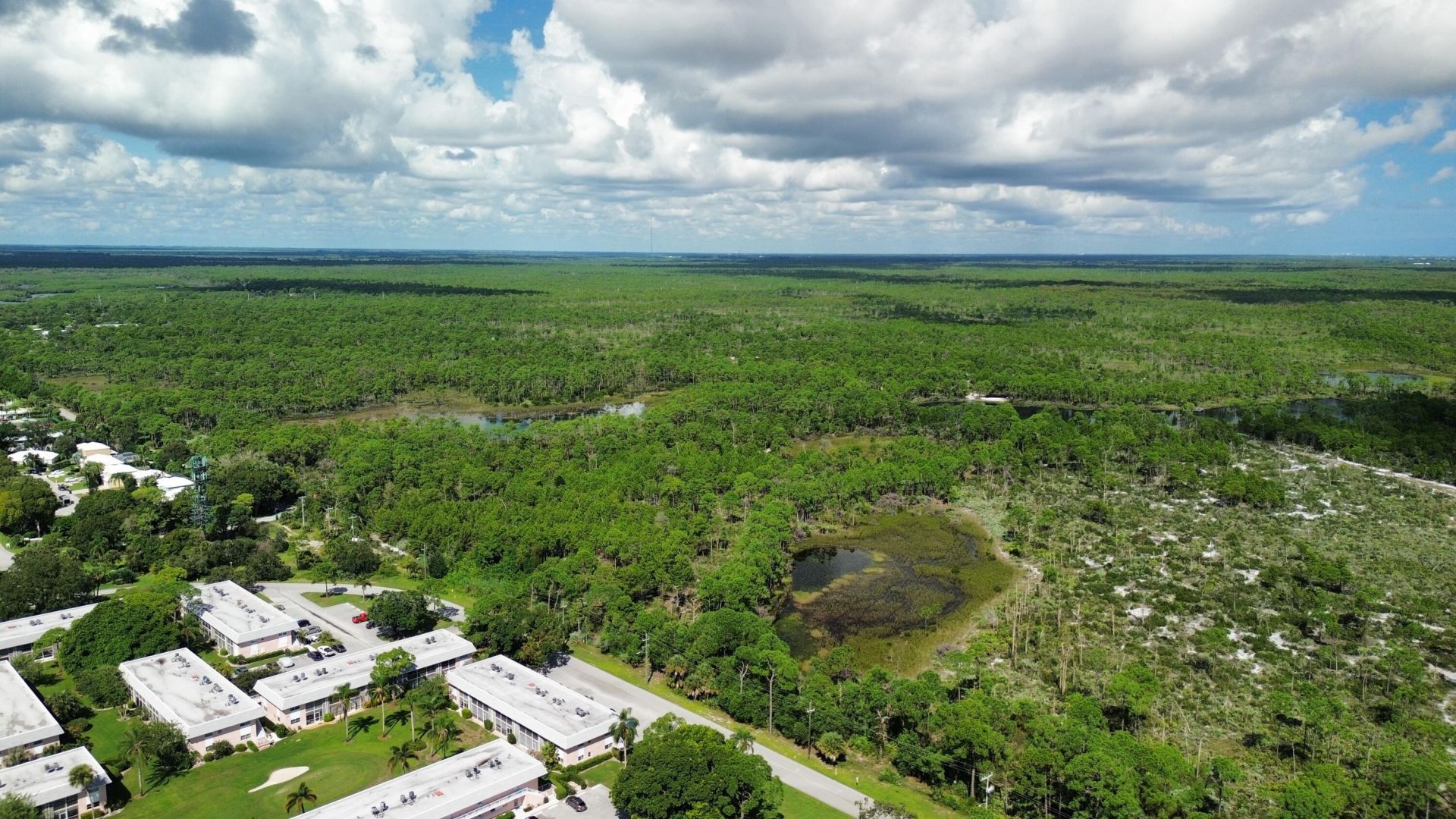 18081 SE Country Club Drive, Unit 21-207, Jupiter, FL 33469 Photo