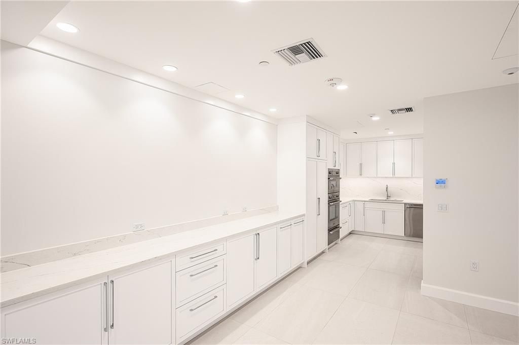 4001 Gulf Shore Blvd N, Unit 1406, Naples, FL 34103 Photo