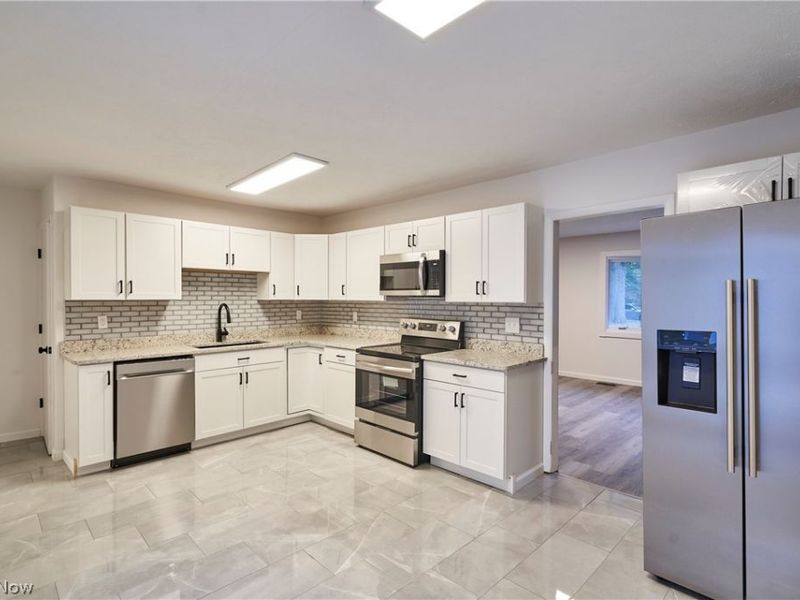 7944 Brichford Road, Mentor, OH 44060 Photo 2