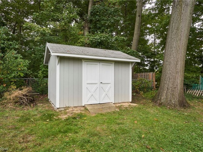 7944 Brichford Road, Mentor, OH 44060 Photo 24