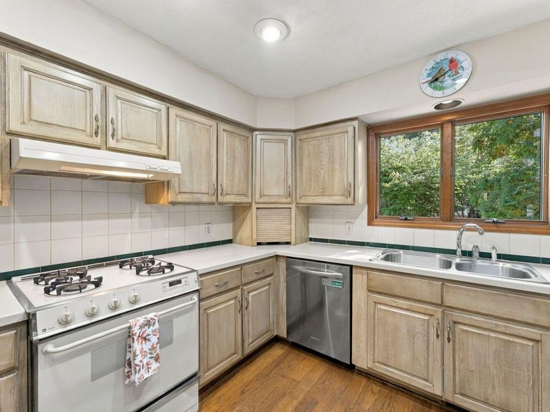 8874 Cruden Bay Court, Dublin, OH 43017 Photo 12