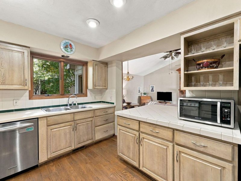 8874 Cruden Bay Court, Dublin, OH 43017 Photo 14