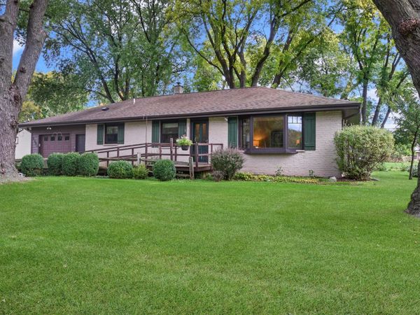 1904 Chestnut St, West Bend, WI 53095