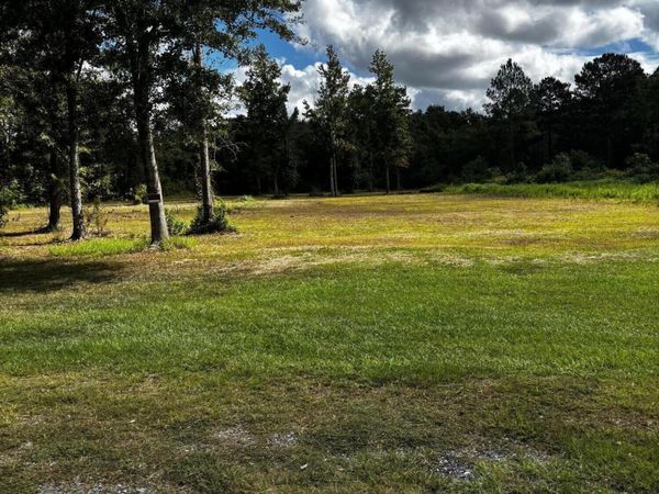00 Hwy 613 Highway, Moss Point, MS 39562