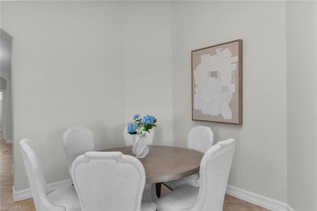 1286 Rialto Way , Unit 9-202, Naples, FL 34114 Photo